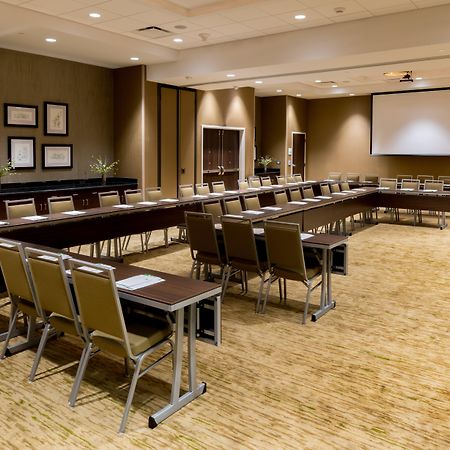 Holiday Inn Lexington - Hamburg By Ihg Exteriör bild